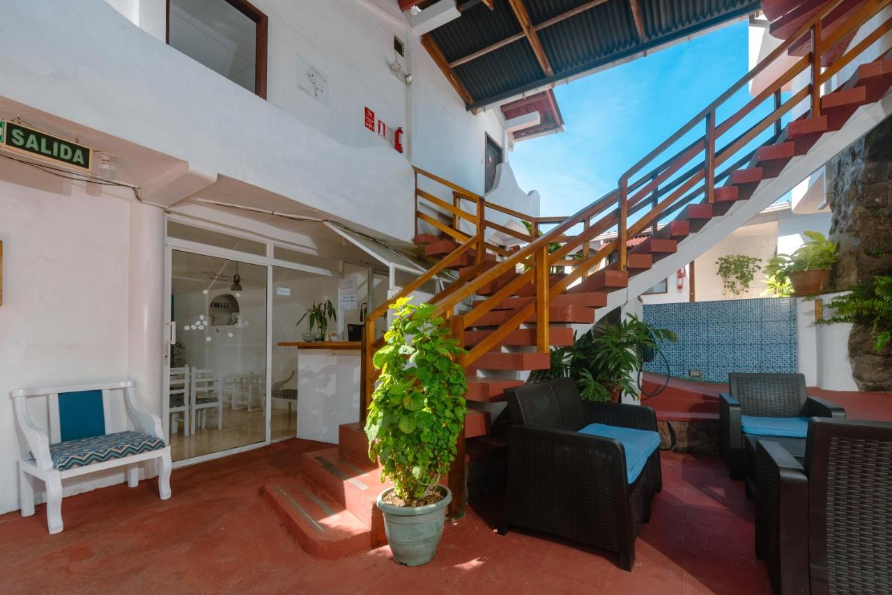 Hostal North Seymour Puerto Ayora  Zewnętrze zdjęcie