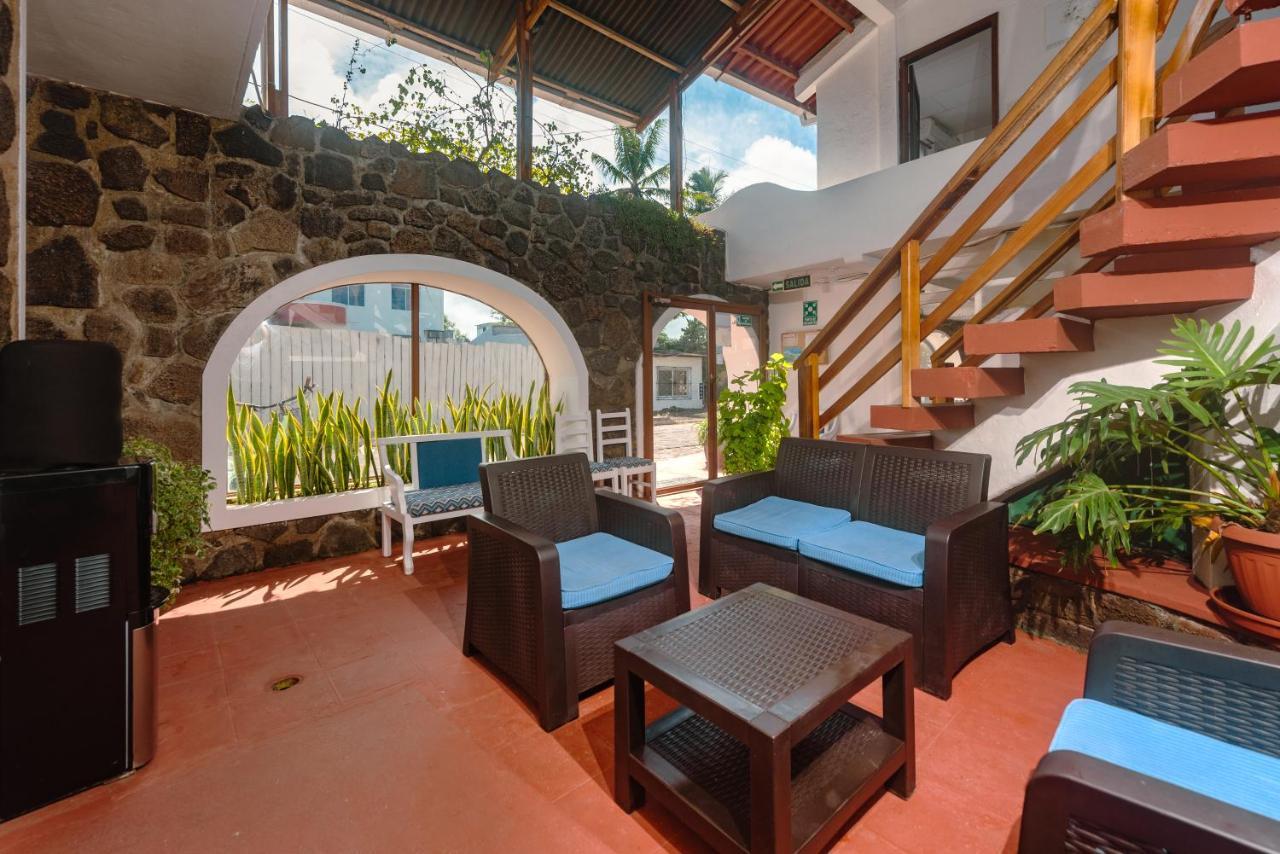 Hostal North Seymour Puerto Ayora  Zewnętrze zdjęcie