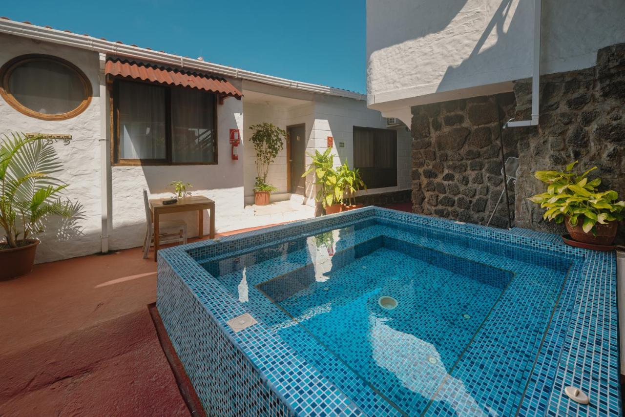 Hostal North Seymour Puerto Ayora  Zewnętrze zdjęcie