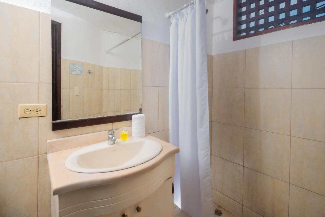 Hostal North Seymour Puerto Ayora  Zewnętrze zdjęcie