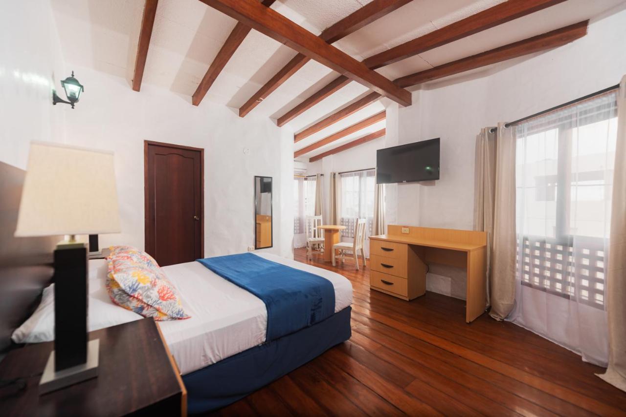 Hostal North Seymour Puerto Ayora  Zewnętrze zdjęcie