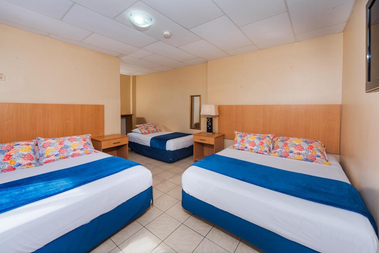 Hostal North Seymour Puerto Ayora  Zewnętrze zdjęcie
