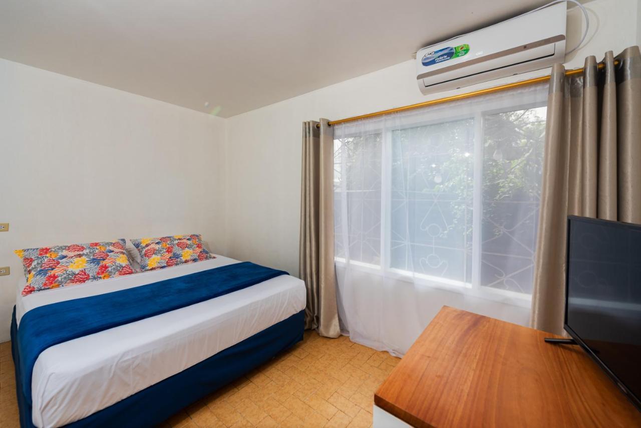 Hostal North Seymour Puerto Ayora  Zewnętrze zdjęcie